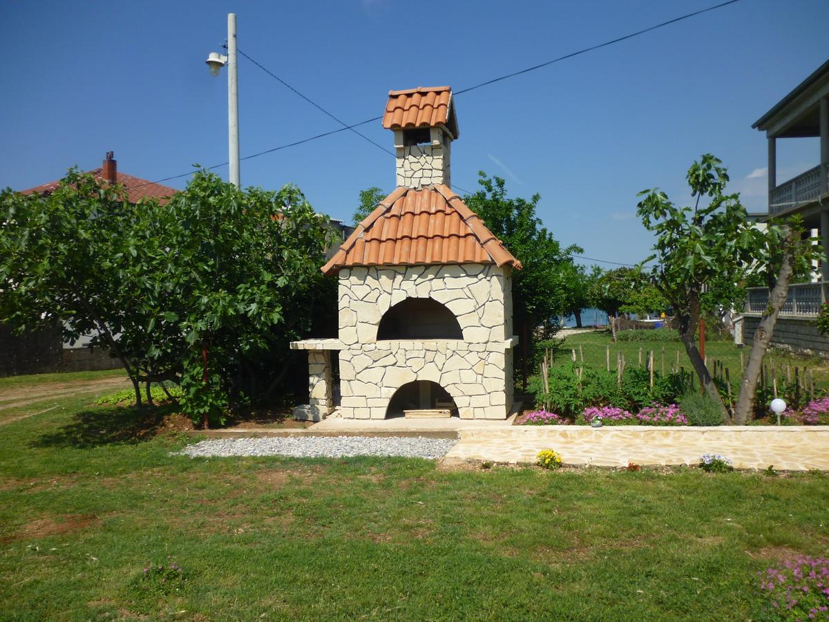 Apartmani Sunset Seline Εξωτερικό φωτογραφία